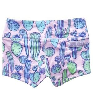 Fleo Catus Shorts